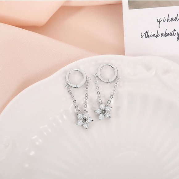 NEW Silver Copper Zircon Flower Chain Tassel Hoop Earrings - Picture 9 of 10